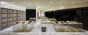 retail store design tips - use metal mesh- Arrow Metal