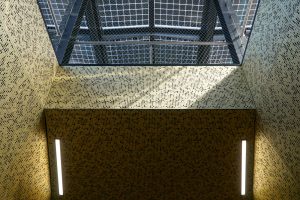 Como Train Station - Arrow Metal